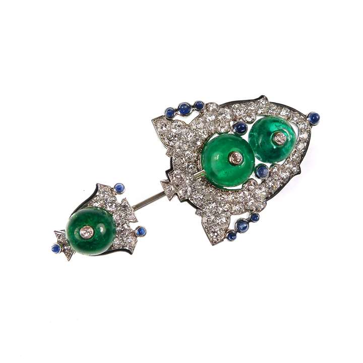 Emerald bead, diamond and sapphire jabot pin formerly owned by Mrs George G Moore